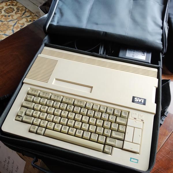 Photo for Spectravideo SVI-738