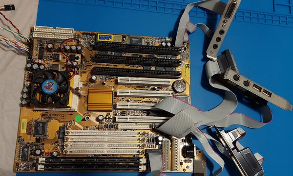 Photo for PCChips/Hsin Tech M571